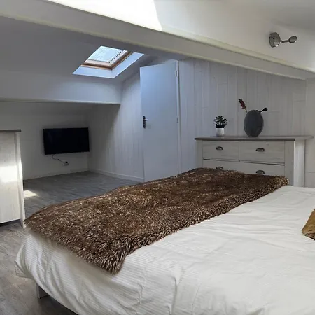 Apartment Duplex Vue Mer, Centre Royan