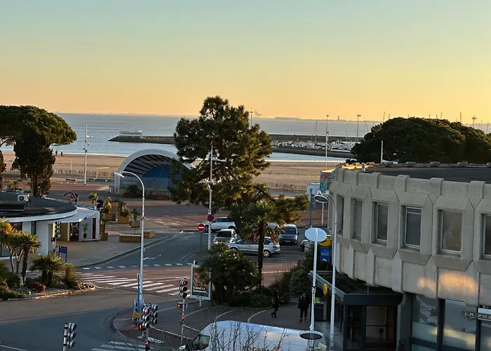 Apartment Duplex Vue Mer, Centre Royan