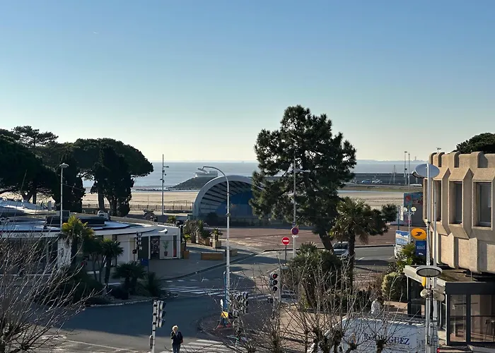 Duplex Vue Mer, Centre